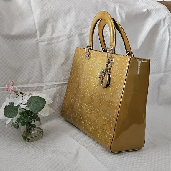 Christian Dior Cannage Lady Dior Gold Enamel Luxury Hand Bag (LIMITED EDITION) - Picture 9 of 16
